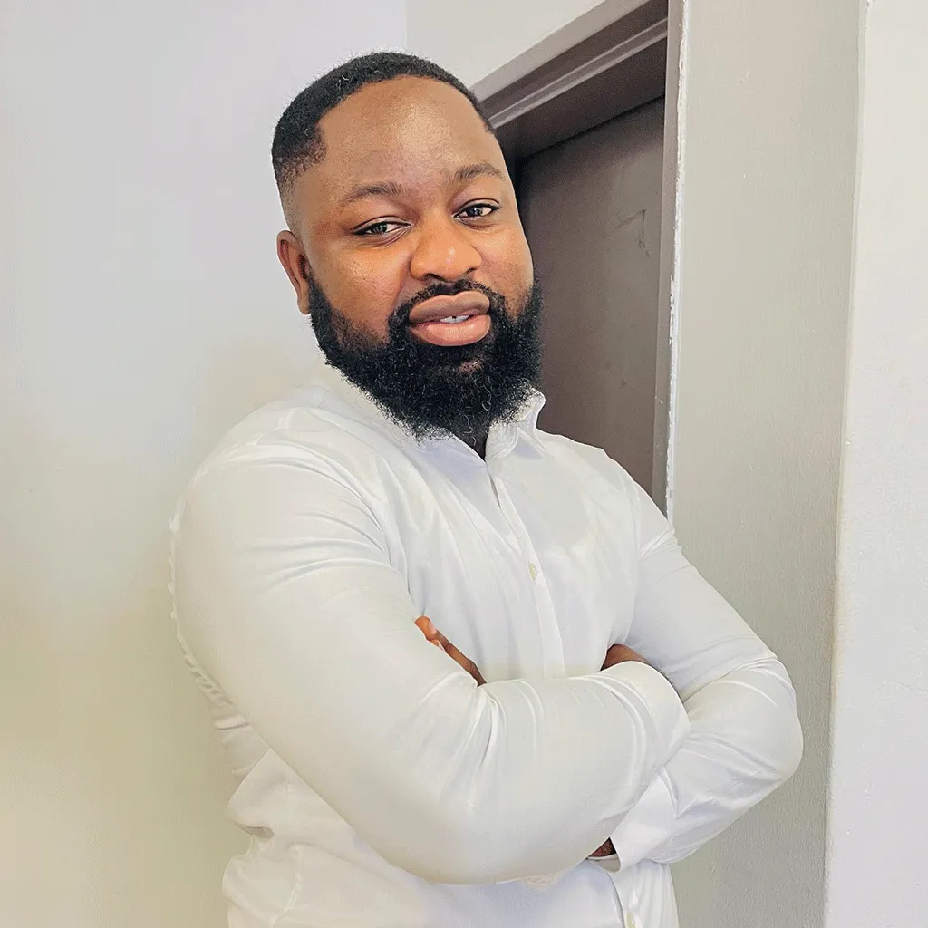 Raynold Busia, Facility Manager at Astolinks International